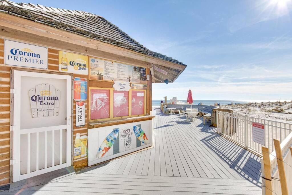 Pelican Beach Resort-Walkout Unit-On The Beach 德斯廷 外观 照片