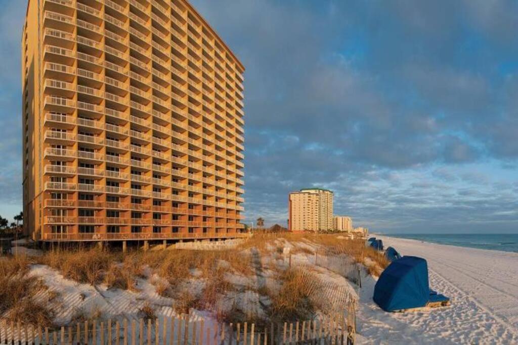 Pelican Beach Resort-Walkout Unit-On The Beach 德斯廷 外观 照片
